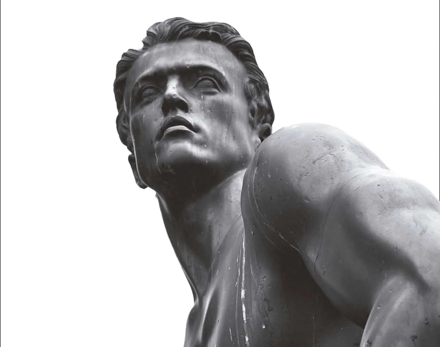 Prestnation of the Book: "El cuerpo nazi. El cuerpo contenido. La estética del poder en el cine de Leni Riefenstahl" by Nayra Sanz Fuentes